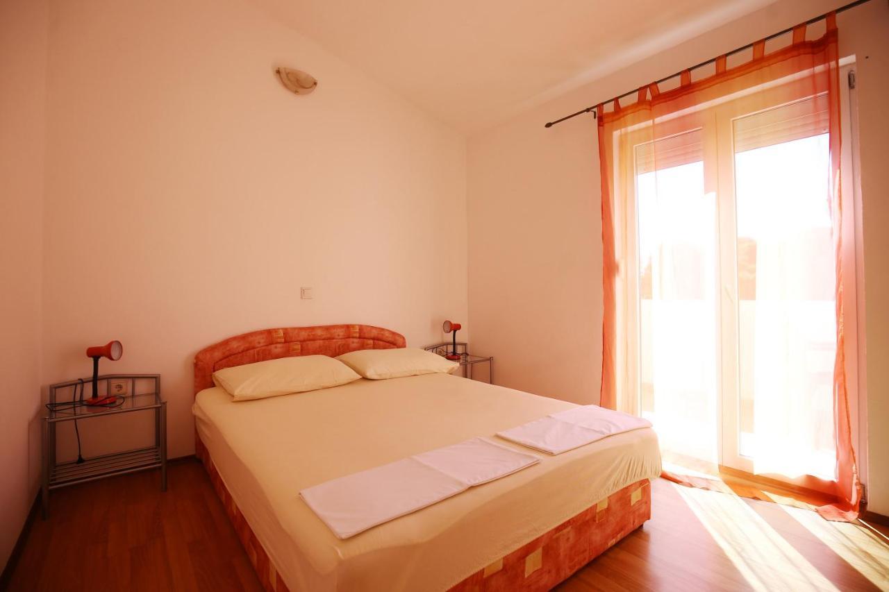 Apartmani Buca Biograd Na Moru Extérieur photo