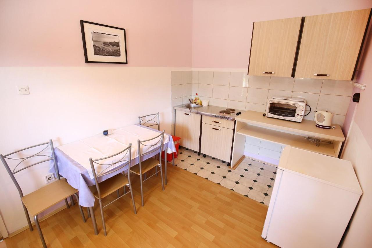 Apartmani Buca Biograd Na Moru Extérieur photo