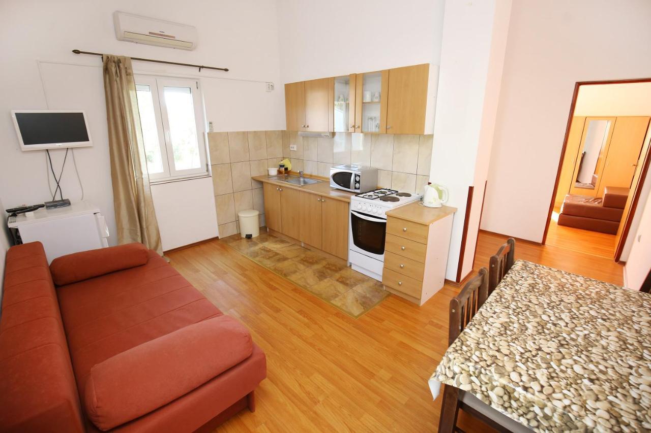 Apartmani Buca Biograd Na Moru Extérieur photo